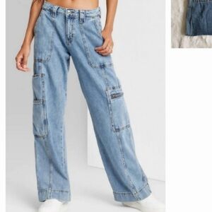 Wild Fable medium wash high rise cargo jeans